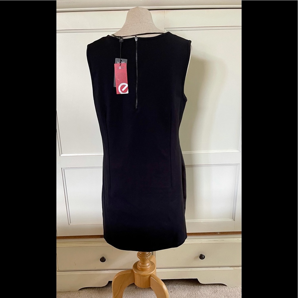 YEST Dress - Picture 2 of 15